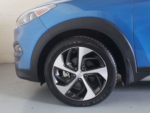 Used 2018 Hyundai Tucson Limited w/ Ultimate Package 02 AWD/4WD image 14