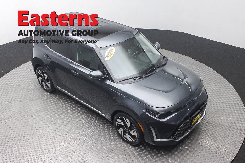 Used 2023 Kia Soul GT-Line FWD image 5