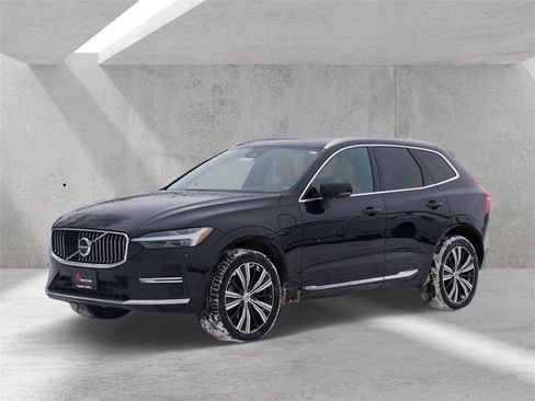 Used 2022 Volvo XC60 T8 Inscription w/ Advanced Package image 6