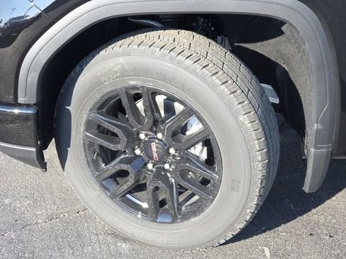 New 2026 GMC Sierra 1500 Elevation image 24