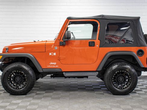 Used 2006 Jeep Wrangler X AWD/4WD image 6