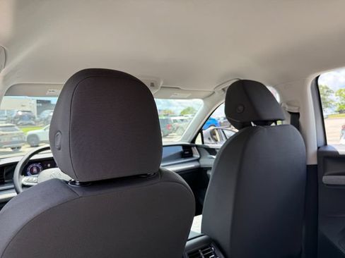 Used 2025 Volkswagen Tiguan S FWD image 18