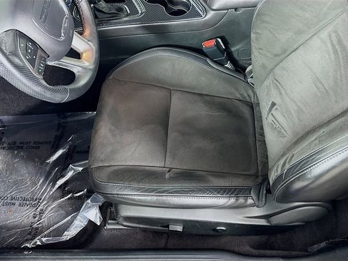 Certified 2019 Dodge Challenger R/T w/ Plus Package image 28