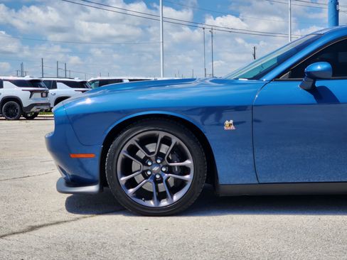 Used 2023 Dodge Challenger R/T Scat Pack w/ Plus Package RWD image 9