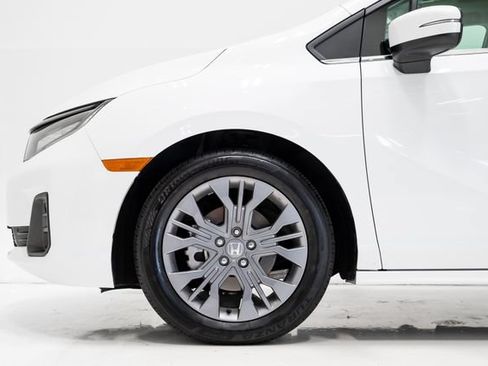 Used 2026 Honda Odyssey Touring image 33