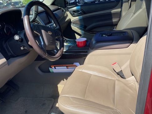 Used 2016 Chevrolet Tahoe LT image 11