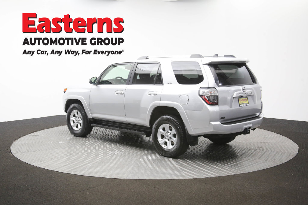 Used 2024 Toyota 4Runner SR5 AWD/4WD image 59