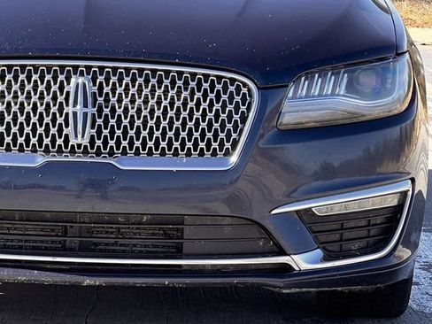 Used 2017 Lincoln MKZ Reserve w/ Climate Package image 11