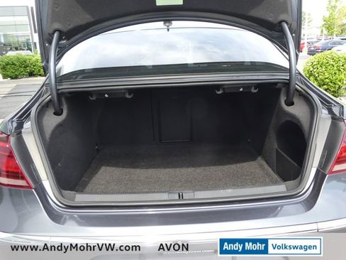 Used 2013 Volkswagen CC Lux FWD image 12