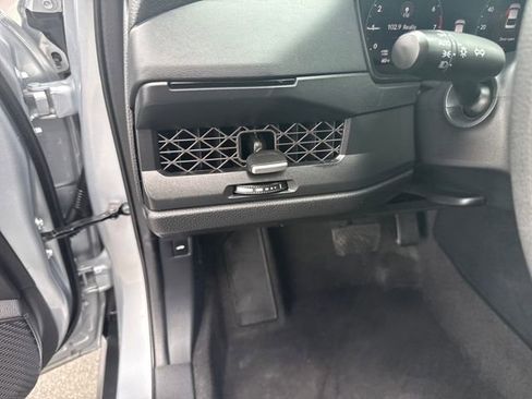 Certified 2025 Honda Accord SE image 15