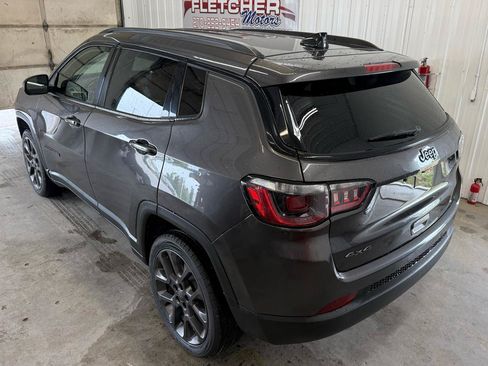 Used 2021 Jeep Compass Latitude AWD/4WD image 5
