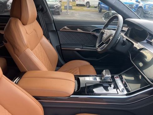 Used 2024 Audi S8 image 37