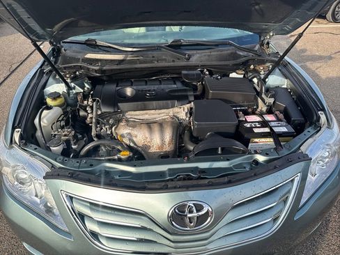 Used 2011 Toyota Camry image 43