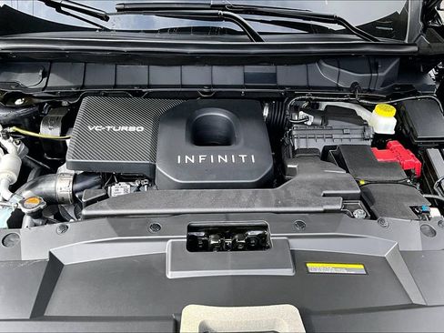 New 2026 INFINITI QX60 Luxe image 16