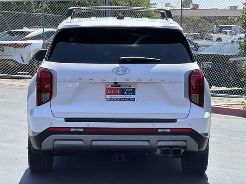 Used 2024 Hyundai Palisade SEL FWD image 6