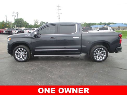 Used 2024 Chevrolet Silverado 1500 High Country w/ High Country Premium Package AWD/4WD image 12
