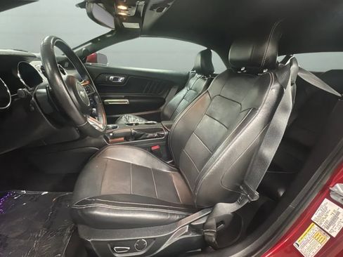 Used 2017 Ford Mustang Premium w/ Equipment Group 201A RWD image 19