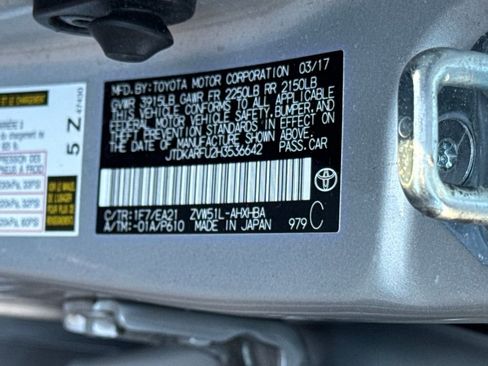 Used 2017 Toyota Prius Three Touring image 45