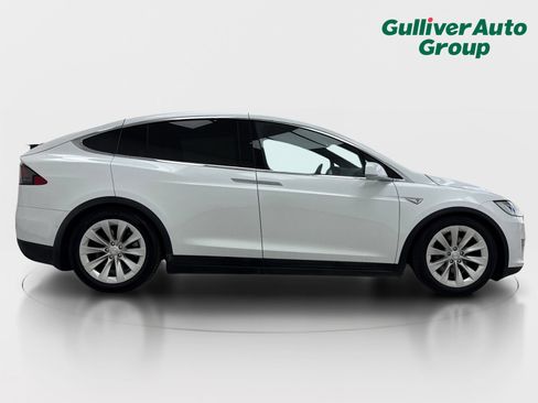 Used 2016 Tesla Model X 75D AWD/4WD image 10