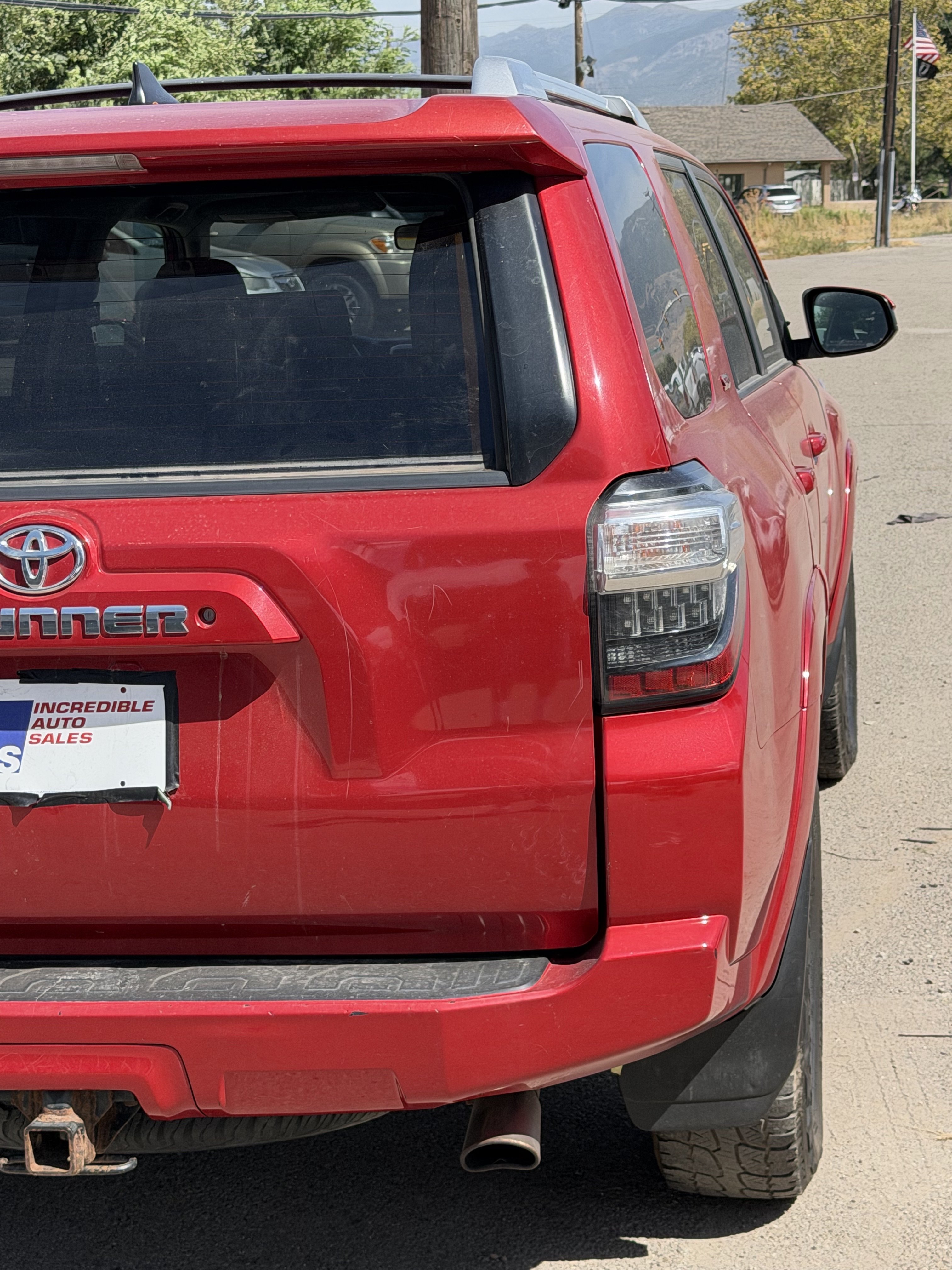 Used 2016 Toyota 4Runner SR5 AWD/4WD image 13