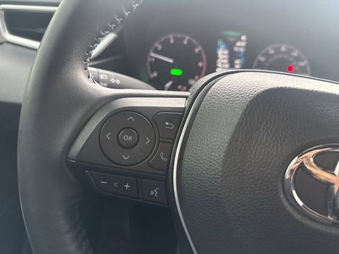 Used 2023 Toyota Corolla SE w/ Carpet Mat Package (TMS) image 29