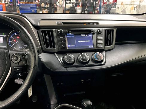 Used 2018 Toyota RAV4 LE w/ All Weather Liner Package image 7