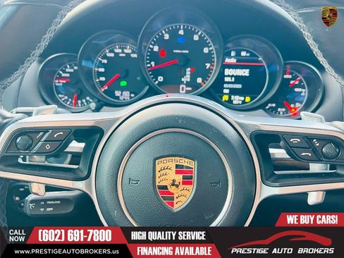 Used 2017 Porsche Cayenne Platinum Edition AWD/4WD image 47