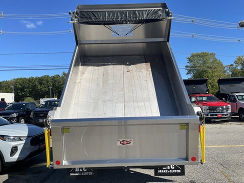 New 2025 Ford F550 4x4 Regular Cab Super Duty image 28