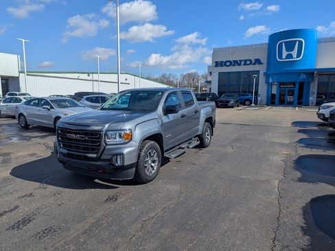 Used 2022 GMC Canyon AT4 w/ Trailering Package image 7