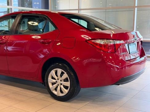 Used 2016 Toyota Corolla LE FWD image 13