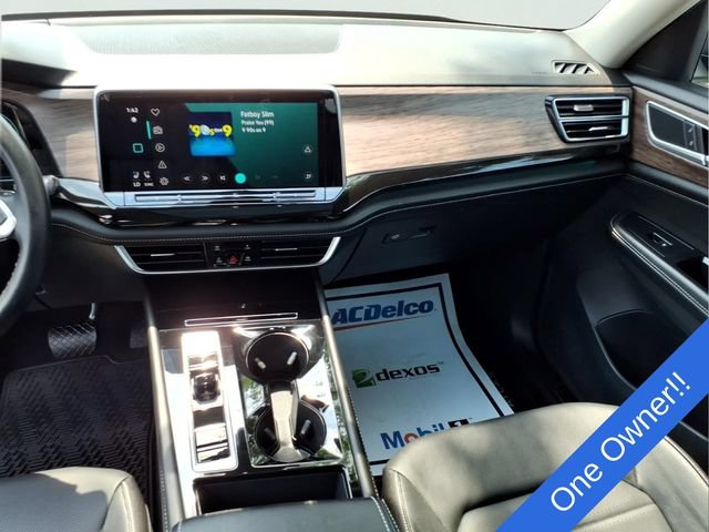 Used 2025 Volkswagen Atlas SEL AWD/4WD image 15