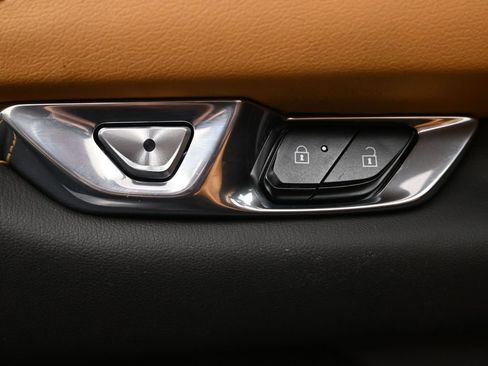 Used 2021 Chevrolet Corvette Stingray Preferred Cpe w/ 2LT image 14