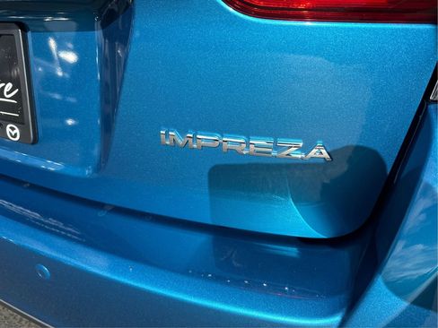 Used 2018 Subaru Impreza 2.0i Limited image 28