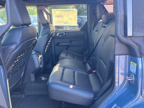 New 2025 Ford Bronco Big Bend w/ Black Diamond Package image 24