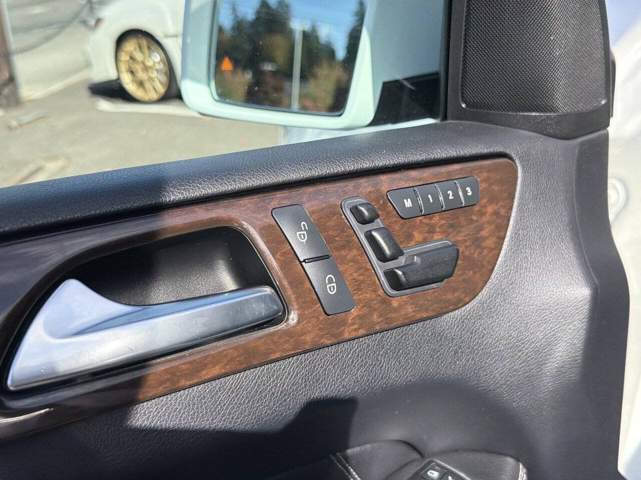 Used 2015 Mercedes-Benz GL 450 4MATIC image 39