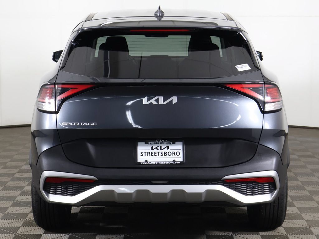 Used 2023 Kia Sportage EX FWD image 12