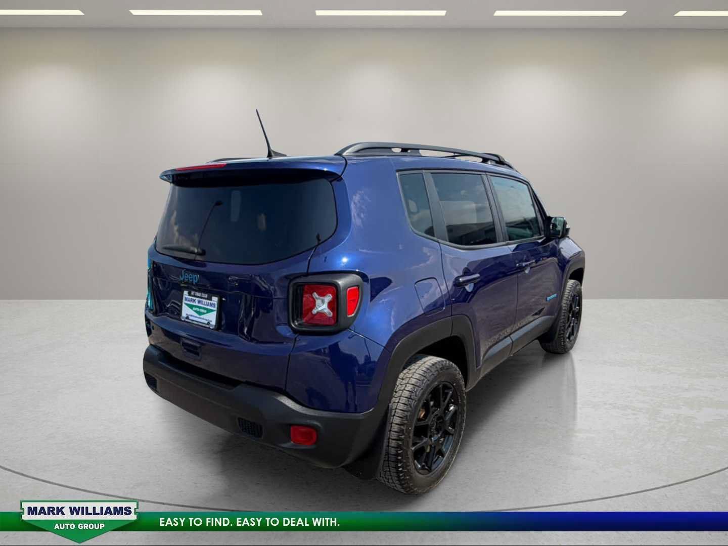 Used 2019 Jeep Renegade Altitude w/ Quick Order Package 2XM AWD/4WD image 3