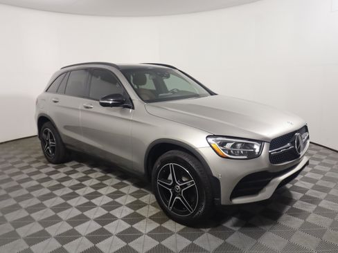 Certified 2021 Mercedes-Benz GLC 300 image 7