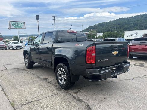 Used 2017 Chevrolet Colorado Z71 AWD/4WD image 5
