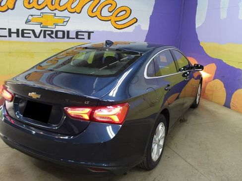 Used 2019 Chevrolet Malibu LT FWD image 8