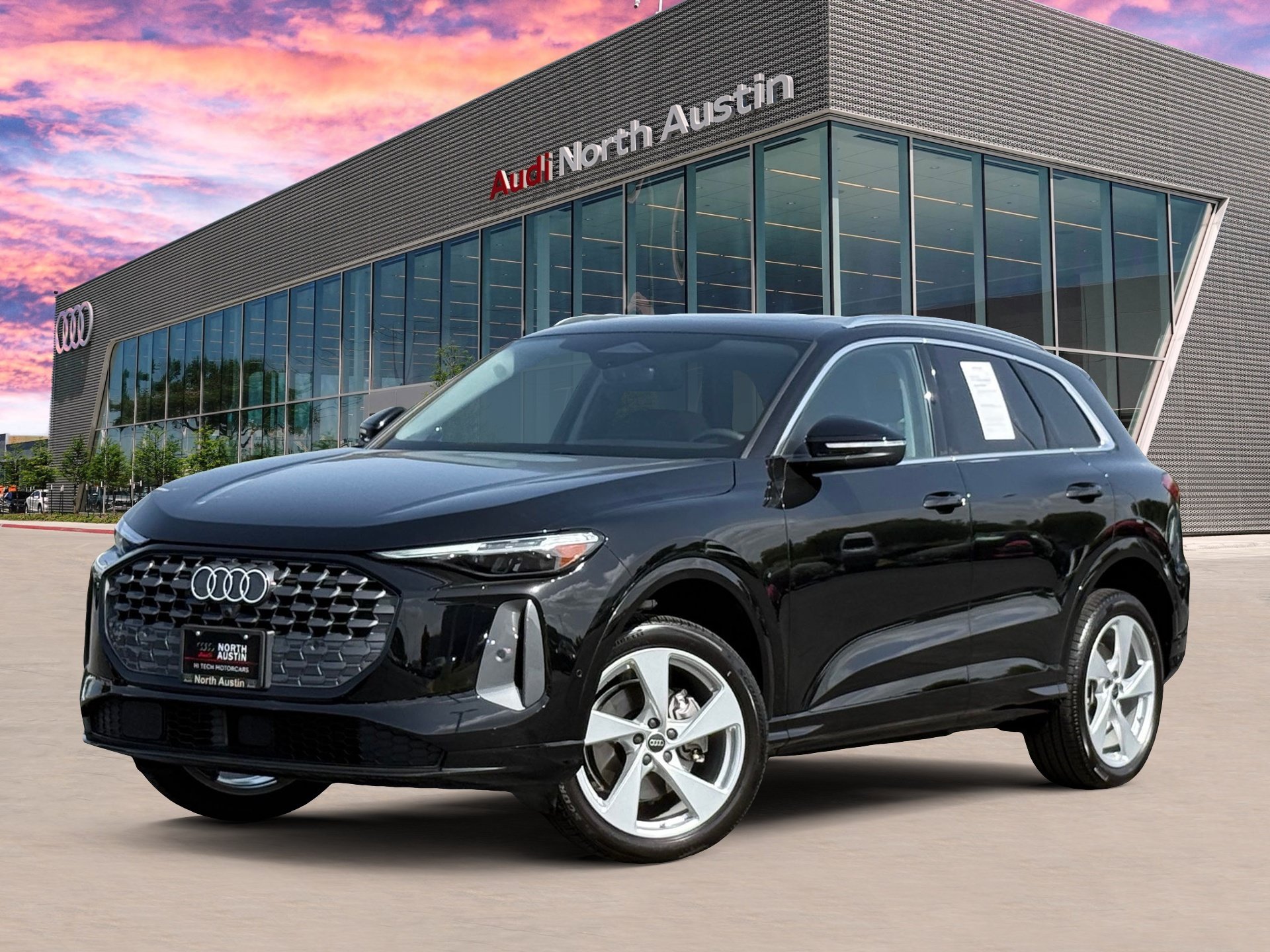 Used 2025 Audi Q5 Premium w/ Premium Plus AWD/4WD image 1