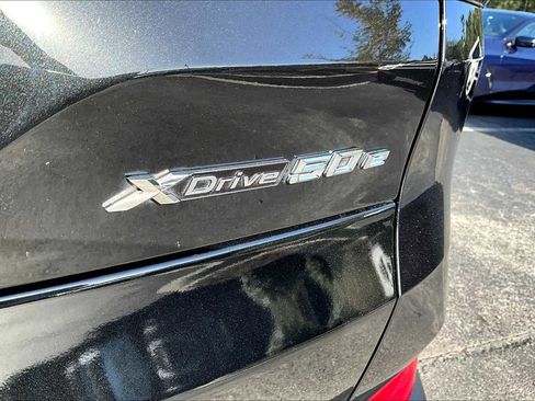 Certified 2024 BMW X5 xDrive50e w/ Premium Package image 9