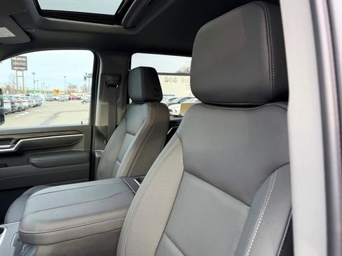 New 2026 GMC Sierra 2500 SLT w/ SLT Premium Package AWD/4WD image 11