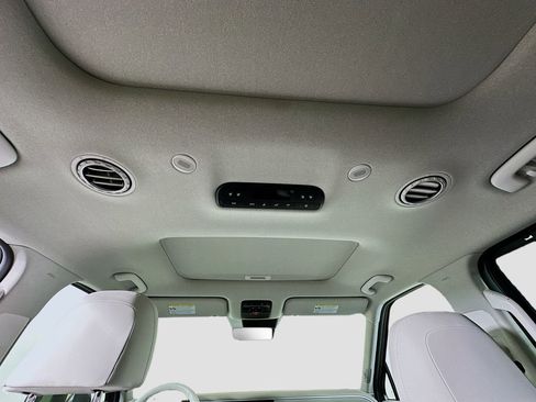 New 2026 Hyundai Palisade Limited FWD image 18