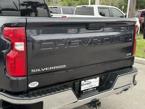 Used 2022 Chevrolet Silverado 1500 LTZ w/ Technology Package image 10