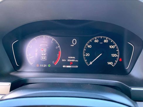 Used 2025 Honda Pilot EX-L image 23