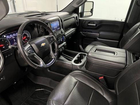 Used 2020 Chevrolet Silverado 2500 LTZ image 28