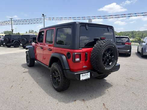 Used 2021 Jeep Wrangler Unlimited Sport AWD/4WD image 3