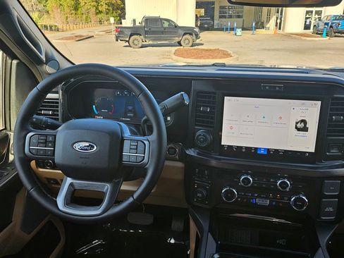 New 2026 Ford F250 Lariat w/ Lariat Premium Package image 14