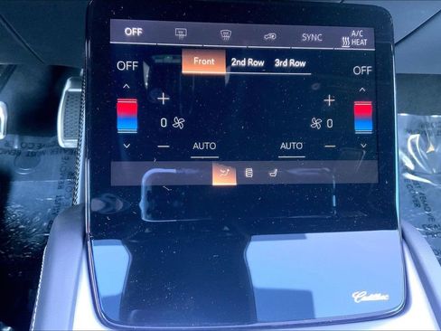 New 2026 Cadillac Vistiq Sport image 26